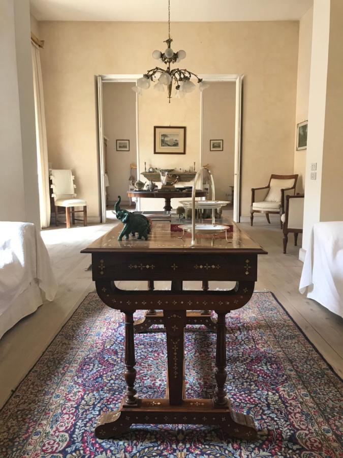 Dépendance Royale Bed & Breakfast Caserta Dış mekan fotoğraf