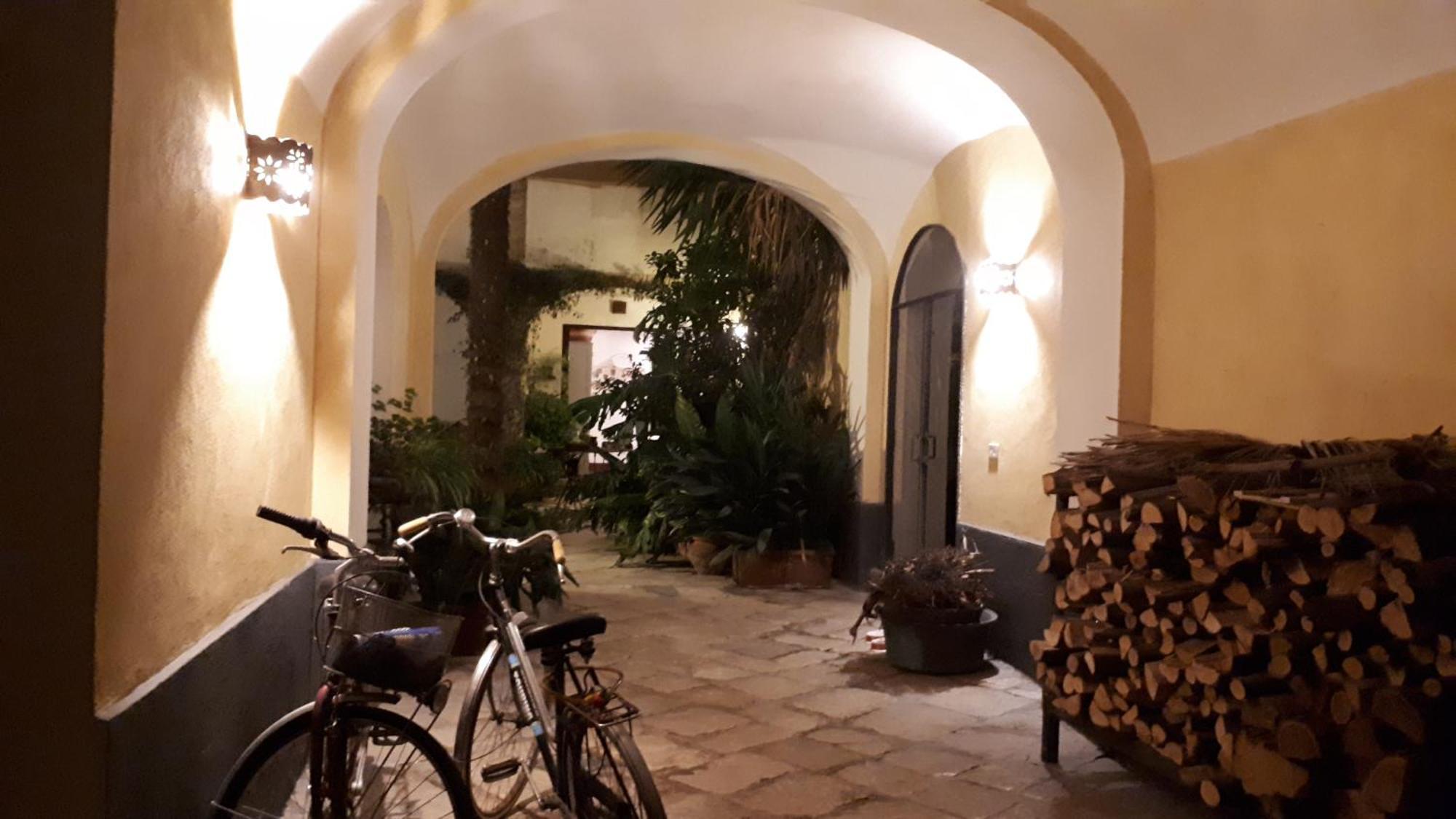 Dépendance Royale Bed & Breakfast Caserta Dış mekan fotoğraf