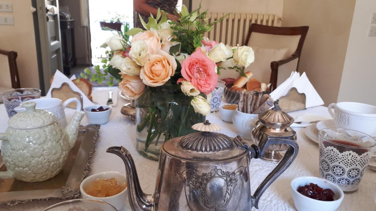 Dépendance Royale Bed & Breakfast Caserta Dış mekan fotoğraf